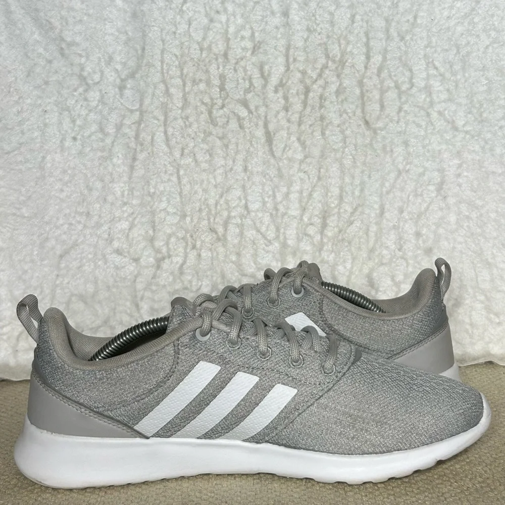 Adidas Womens Gry QT Racer 2.0 Cloudfoam Running Athletic Sneakers Shoes SZ US 9
